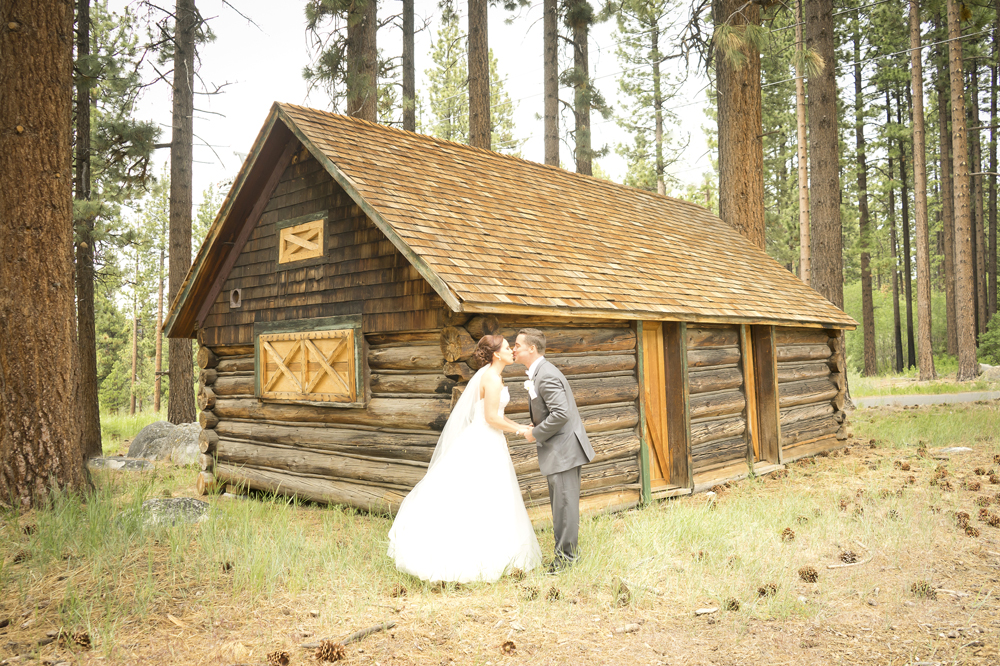 Wedding-Photographer-Edgewood-Golf-Course-Lake-Tahoe-032-ll.jpg